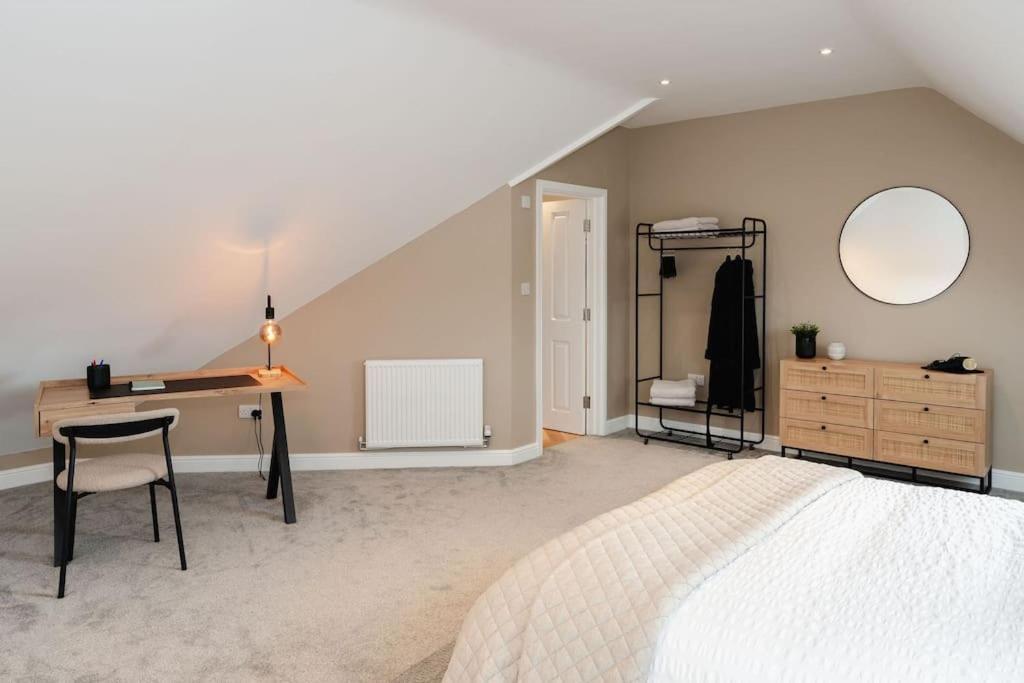 Boutique Apartment - Mazerystays Exley Esterno foto