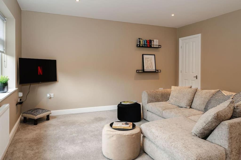 Boutique Apartment - Mazerystays Exley Esterno foto