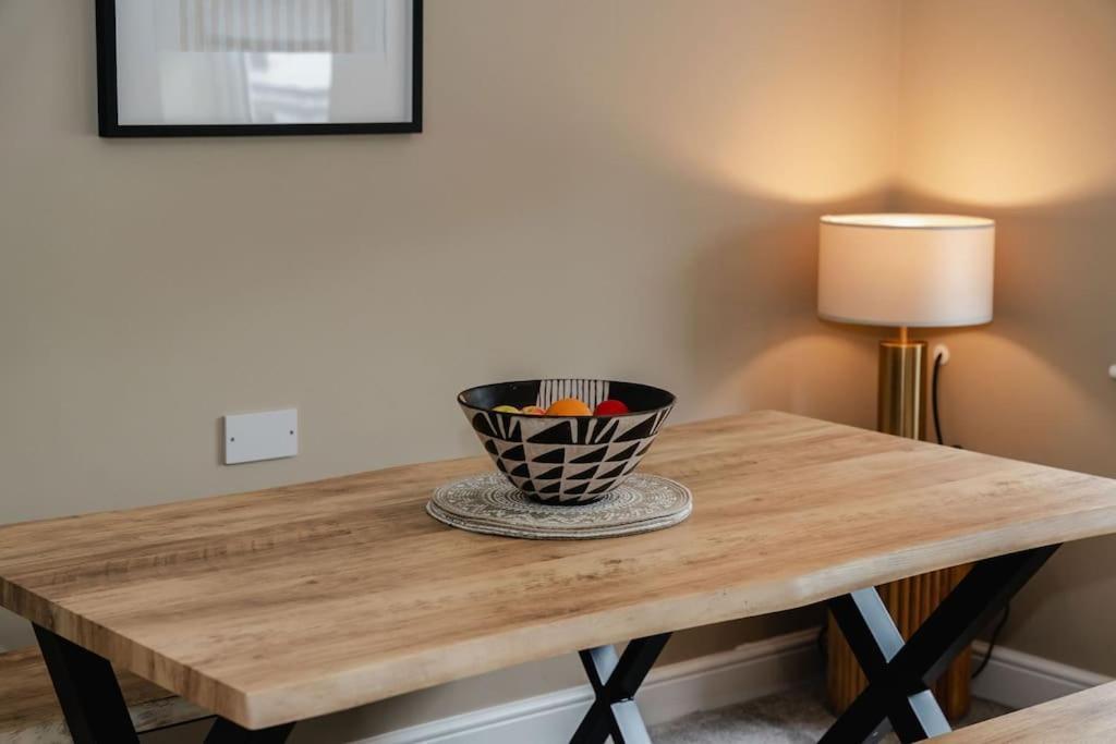 Boutique Apartment - Mazerystays Exley Esterno foto